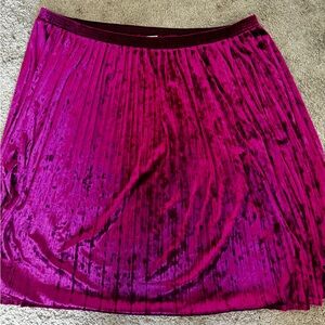 Crushed Velvet Fuchsia Pleated Skirt